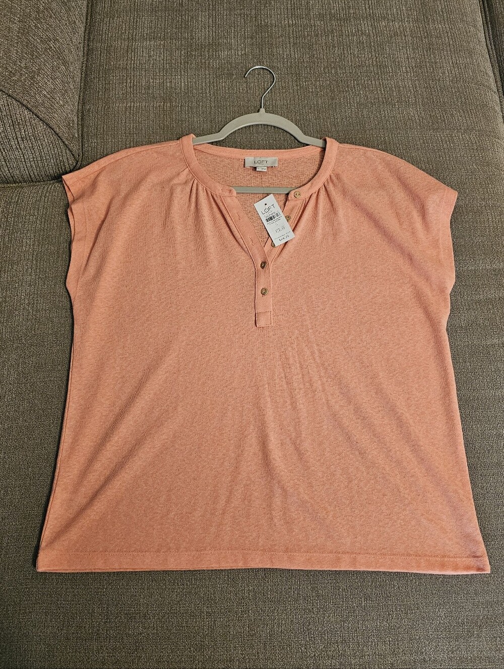 LOFT Light Sheer Coral Pink Orange Casual Lightweight Relaxed Top Size Small - Picture 1 of 8